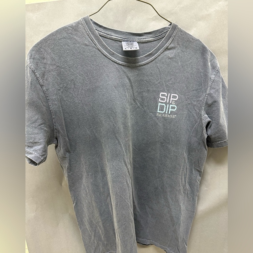 Seaside Style Crew Neck Short Sleeve Tee. Sip and Dip tee